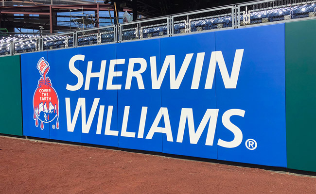 wall padding outfield at citizens bank park phillies